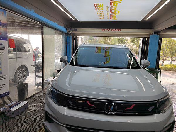 汽車鍍膜玻璃省成本不降質(zhì)的優(yōu)選方案